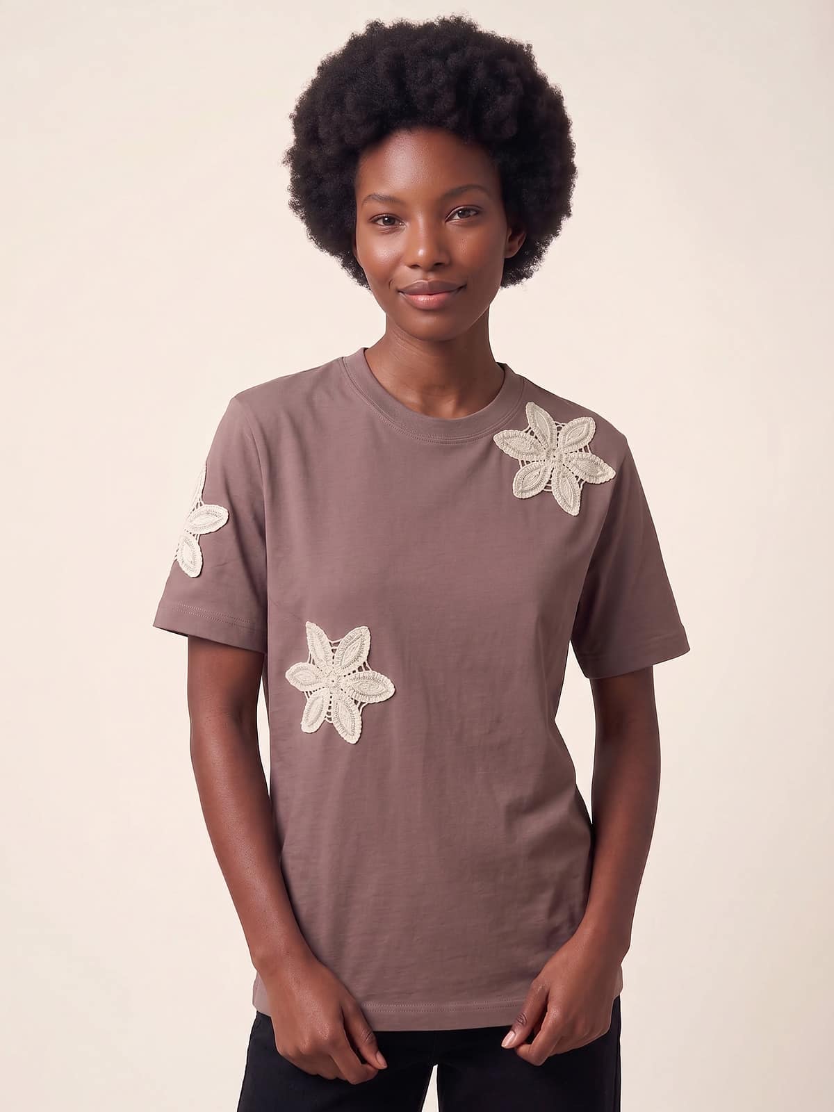 Camiseta Flor de mar café de DCL, vista frontal