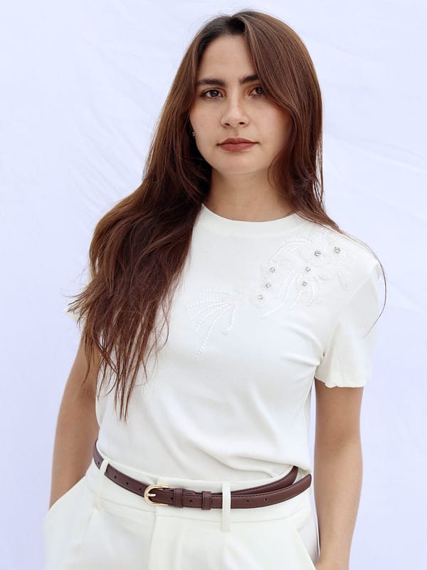 Blusa eterna pureza