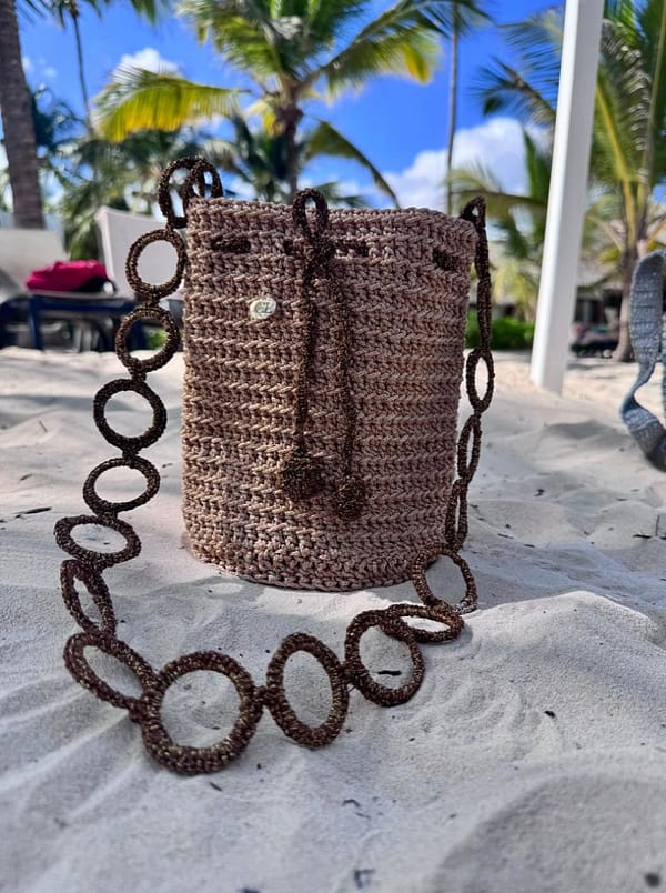 Mochila tejida Coral marino